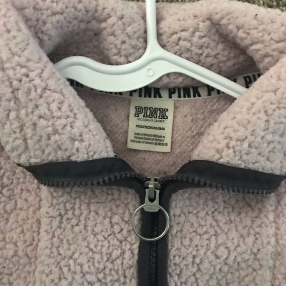 Victoria secret pink Sherpa - Picture 3 of 3